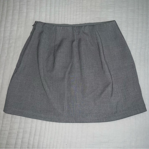 A&F Scarlett Mini Skort - Picture 6 of 7